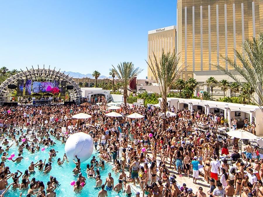 Are you ready for and pool party season in Las Vegas